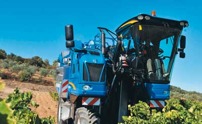 Tecnovino vendimiadora Braud New Holland