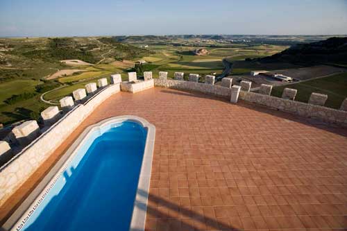 Tecnovino hoteles para hacer enoturismo Espana Castillo de Curiel 2