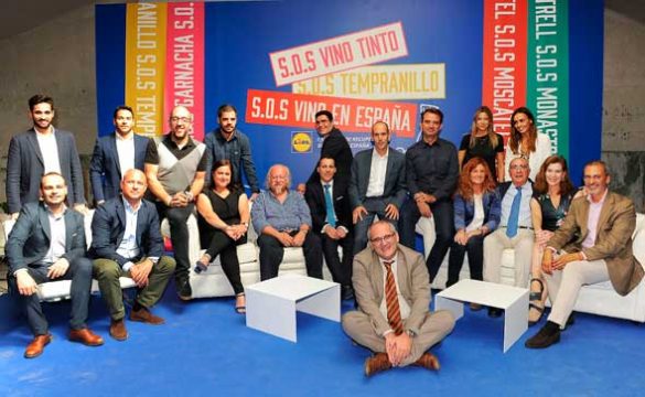 Tecnovino democratizacion de los vinos jornada SOS Vino en Espana