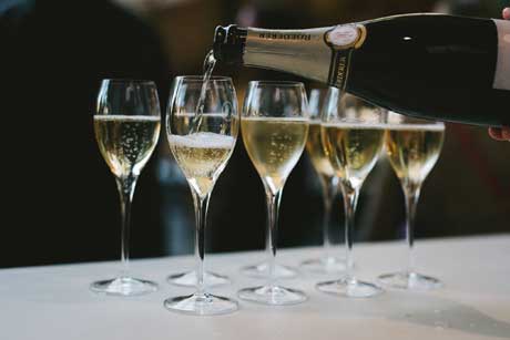 Diez frases célebres sobre el champagne