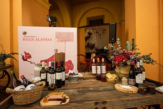 Tecnovino vinos de Rioja Plaza Mayor Rioja Sevilla 3