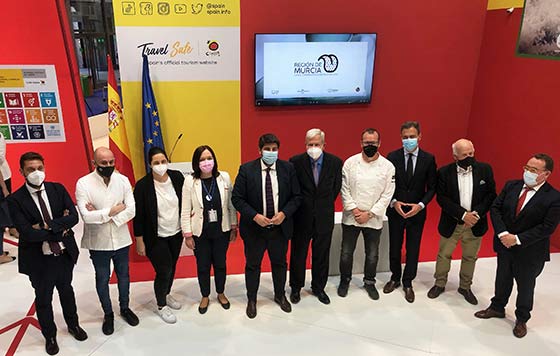 Tecnovino enoturismo Acevin FITUR Región de Murcia detalle