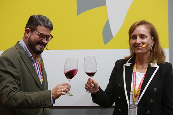 Tecnovino vino en el Salón Gourmets 2021 Familia Torres Sergi Castro MIreia Torres