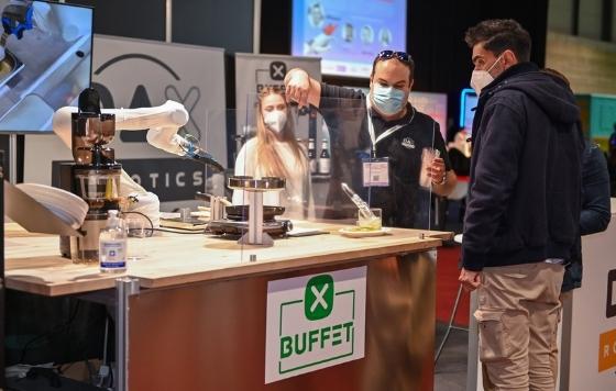 Tecnovino- bitcoins y metaverso en el sector Horeca feria HIP