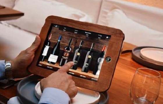 Tecnovino plataforma carta de vinos interactiva WineAdvisor herramienta digital gestión y control de bodega y stock de vinos