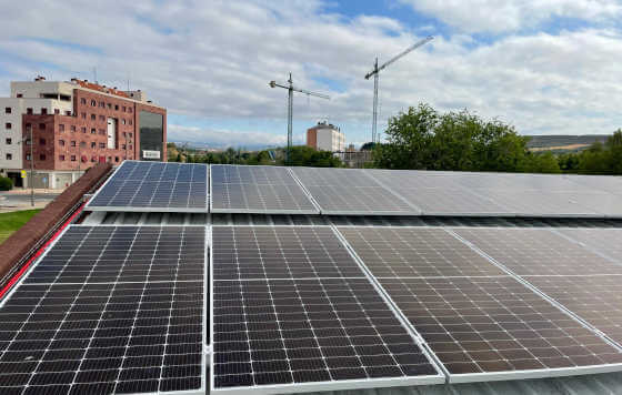 Tecnovino, bodegas Franco - Españolas, placas solares