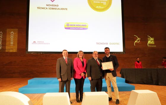 Tecnovino electroherbicida XPS Xpower New Holland entrega premio Tecnovid