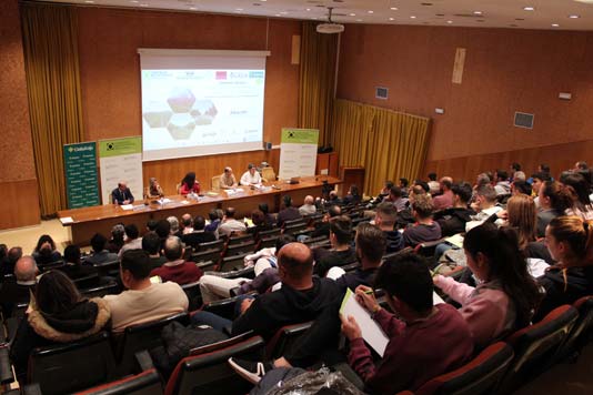 Tecnovino jornada Cooperativa Agro alimentarias sobre la aplicación de las cubiertas vegetales en los cultivos leñosos