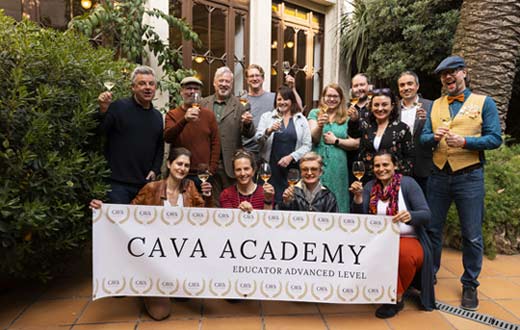 Tecnovino formadores en cava Cava Academy DO Cava y WSET