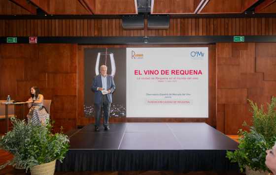 Tecnovino-  vino en Requena, presentación