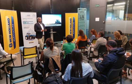 Tecnovino- New Holland, movilidad sostenible en el Green Gas Mobility Summit 2023