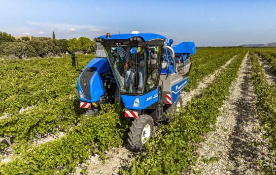 Tecnovino- vendimiadoras Braud de New Holland