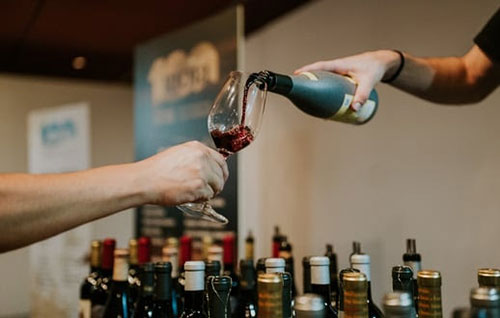 Tecnovino- Centenario Rioja jornada en Azkuna Zentroa – Alhóndiga de Bilbao