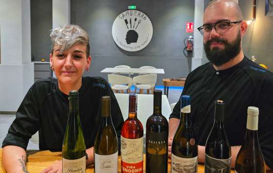Tecnovino- Restaurante el Gamberro selección de 7 vinos por Flor y Julio