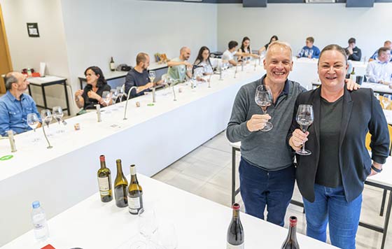 Tecnovino- Asociación Tempranillo Garnacha, Universidad de La Rioja, cata con Beth Willard y Tim Atkin