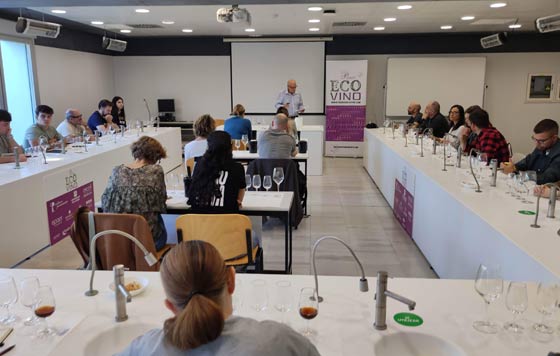 Tecnovino, Sala de Catas del Complejo Científico-Tecnológico de la Universidad de La Rioja (UR), Premios Ecovino