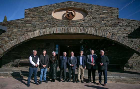 Tecnovino, Visita García Page a Finca Rio Negro, DO Rio Negro