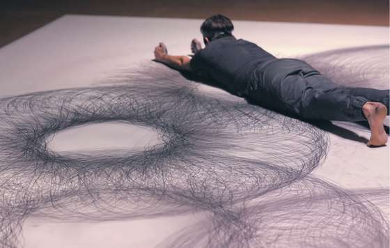 Tecnovino- Otazu colección Artist Series, etiqueta diseñada por Tony Orrico