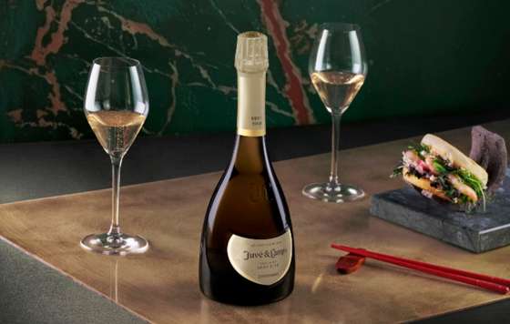 Tecnovino- Juvé & Camps renombra su espumoso Gran Juvé como Gran Tribut Joan Juvé
