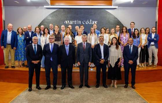 Tecnovino- FEV reúne en Galicia a su Comisión Ejecutiva , enoturismo